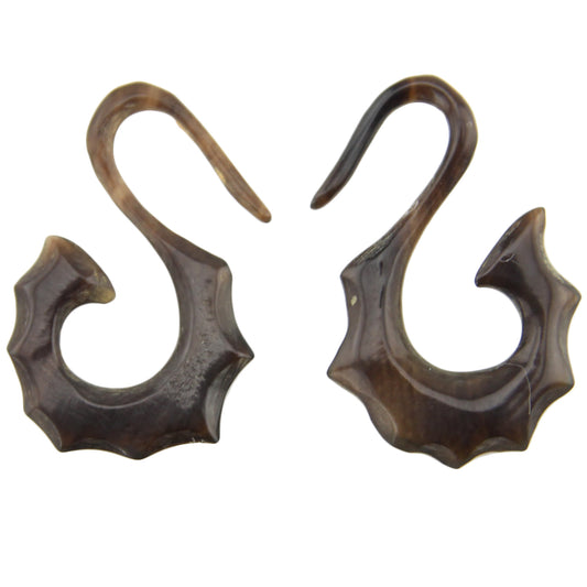 Hand Carved Horn Sea Horse Ear Gauges - 1.5mm / 14g – Evolatree Jewelry