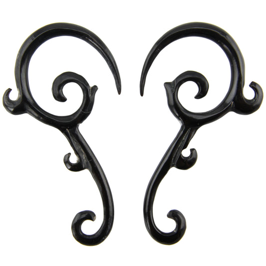 Hand Carved Horn Spiral Loop Filigree Ear Gauges - 3mm / 8g – Evolatree Jewelry