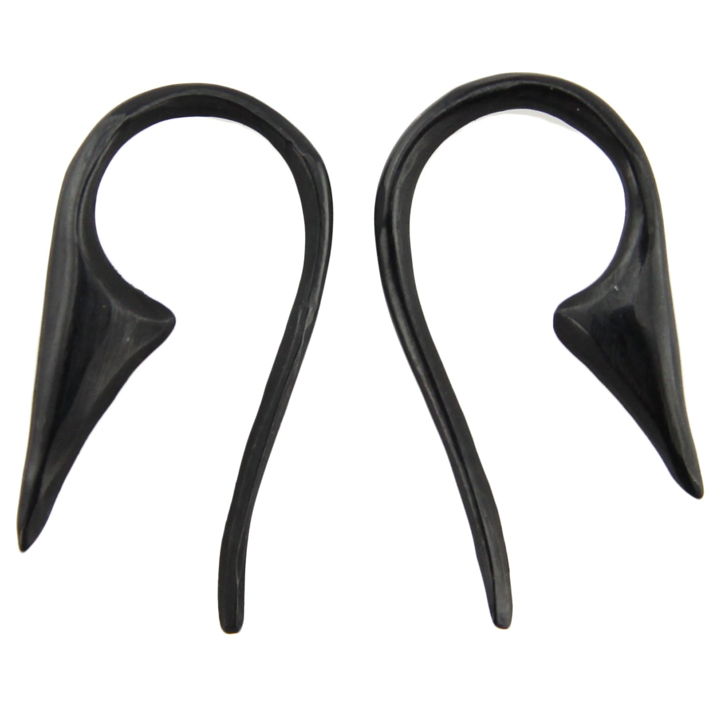 Hand Carved Horn Devil's Tail Ear Gauges - 1.5mm / 14g – Evolatree Jewelry