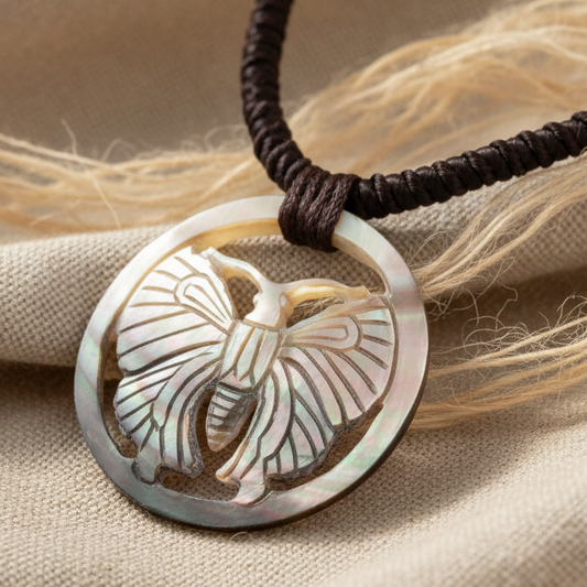 Small Butterfly Crest Shell Pendant Necklace